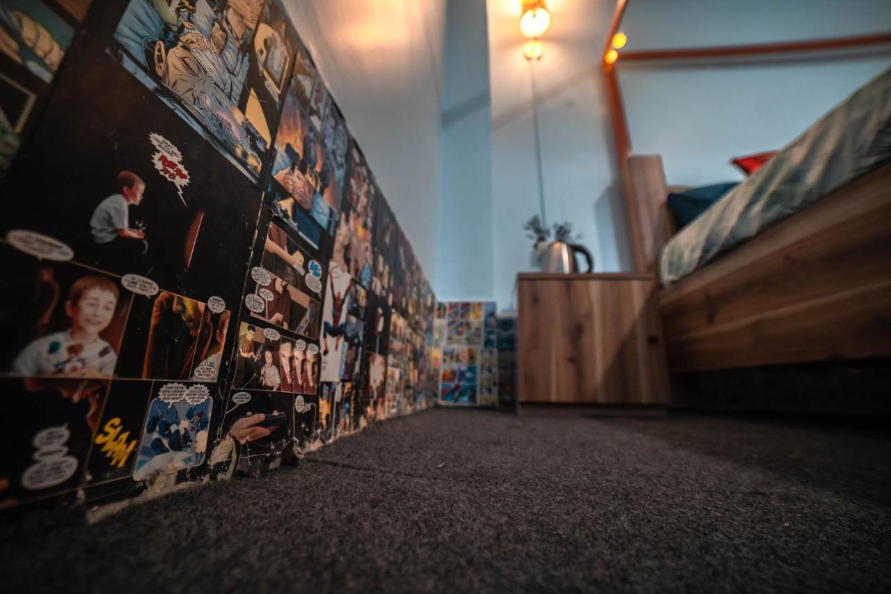 Tag Along 2 0 Hostel ガントク エクステリア 写真
